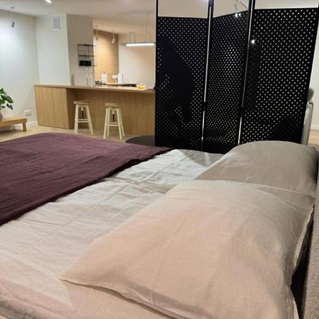 Apartament Ovoc 1.0 Chodzież Buitenkant foto