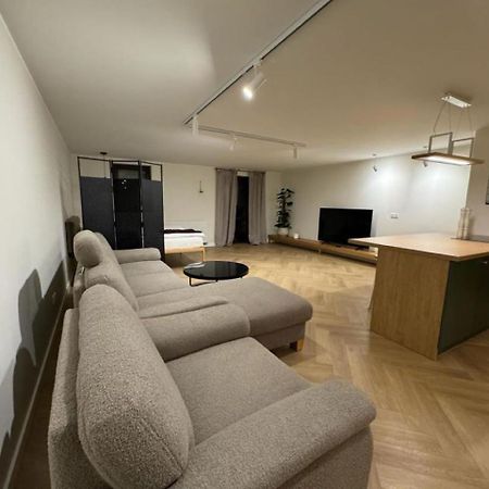Apartament Ovoc 1.0 Chodzież Buitenkant foto