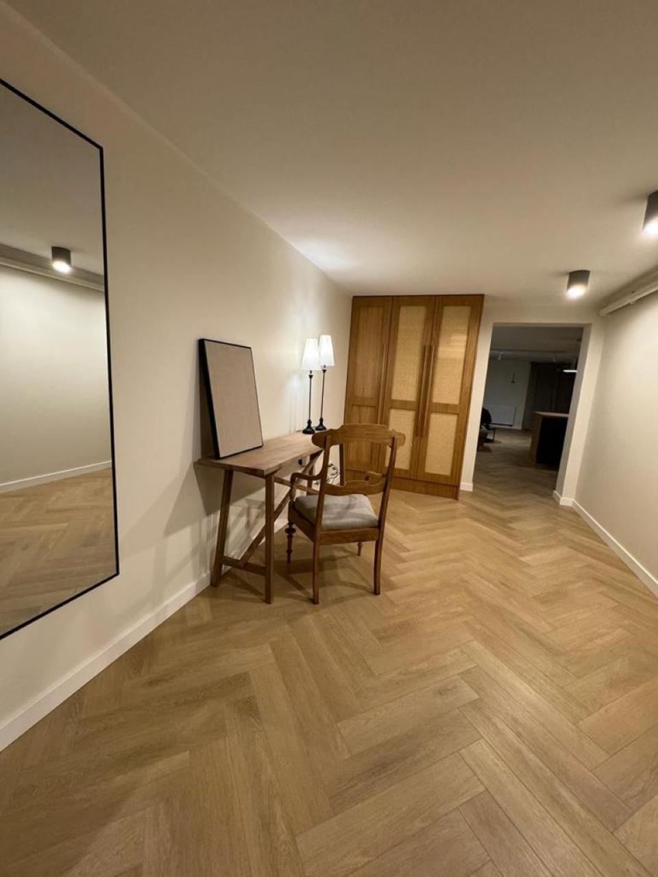 Apartament Ovoc 1.0 Chodzież Buitenkant foto